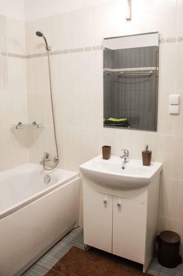 Apartament Centrum Gieldowa Βαρσοβία Εξωτερικό φωτογραφία