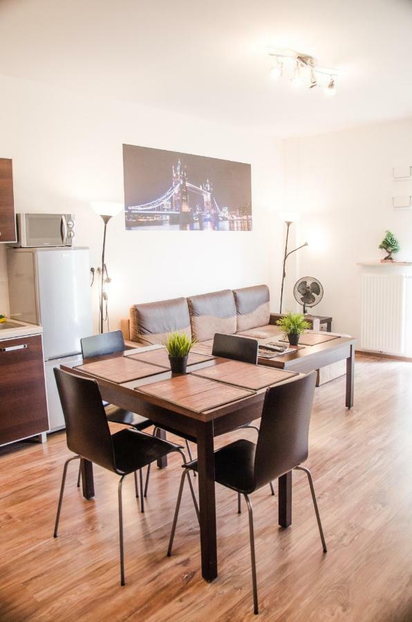 Apartament Centrum Gieldowa Βαρσοβία Εξωτερικό φωτογραφία