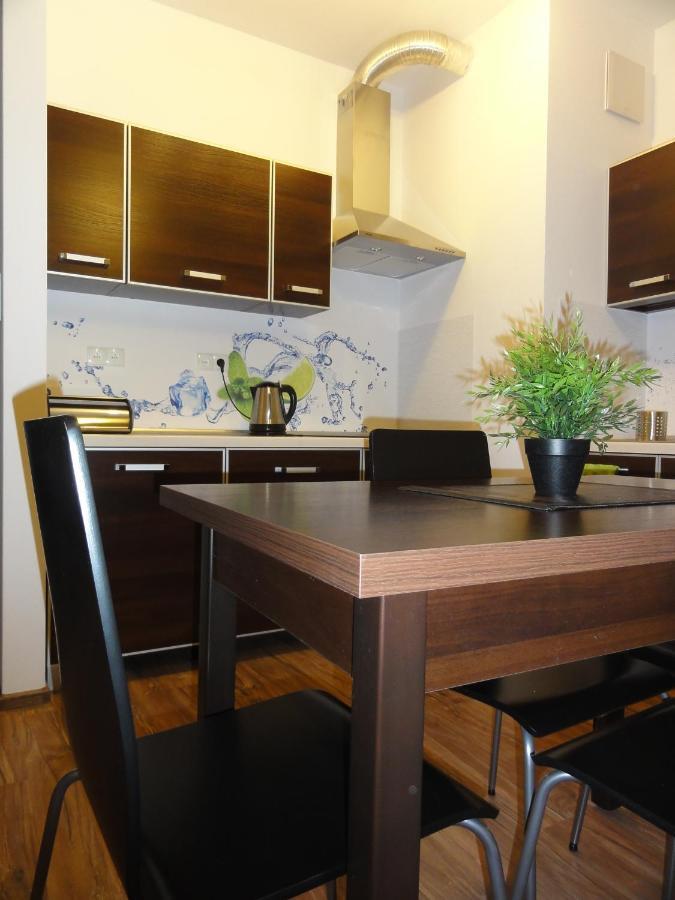 Apartament Centrum Gieldowa Βαρσοβία Εξωτερικό φωτογραφία